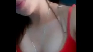 Nataly González  se masturba