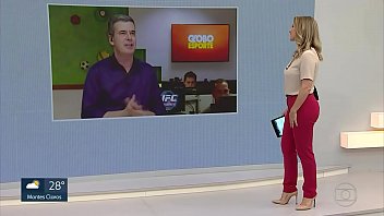 Vivian Santos Apresentando o jornal MGTV Rede Globo