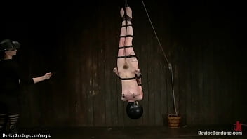 Lesbian in extreme chain suspension