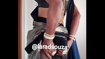 Indian crossdresser slut Lara D'Souza sexy video in lycra saree part 2