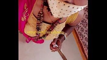 Indian crossdresser Lara D'Souza sexy video in saree 2
